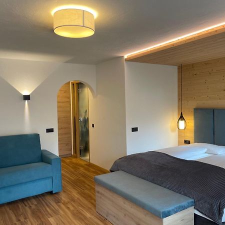 Guesthouse Rungg Badia (South Tyrol) Eksteriør bilde