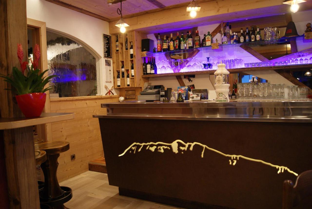 Guesthouse Rungg Badia (South Tyrol) Eksteriør bilde