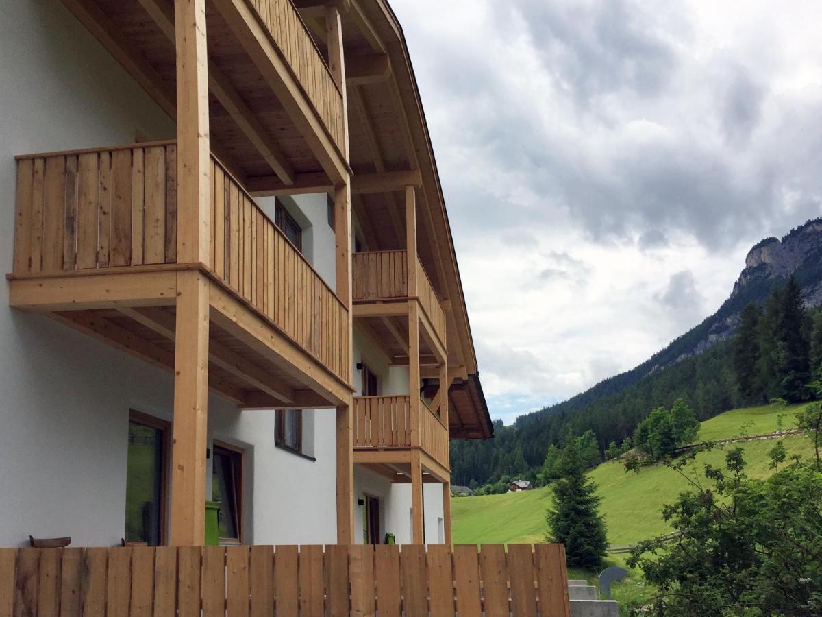 Guesthouse Rungg Badia (South Tyrol) Eksteriør bilde