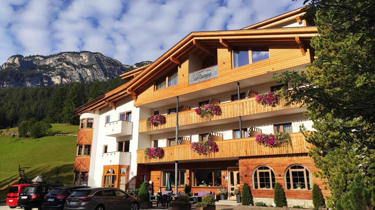Guesthouse Rungg Badia (South Tyrol) Eksteriør bilde