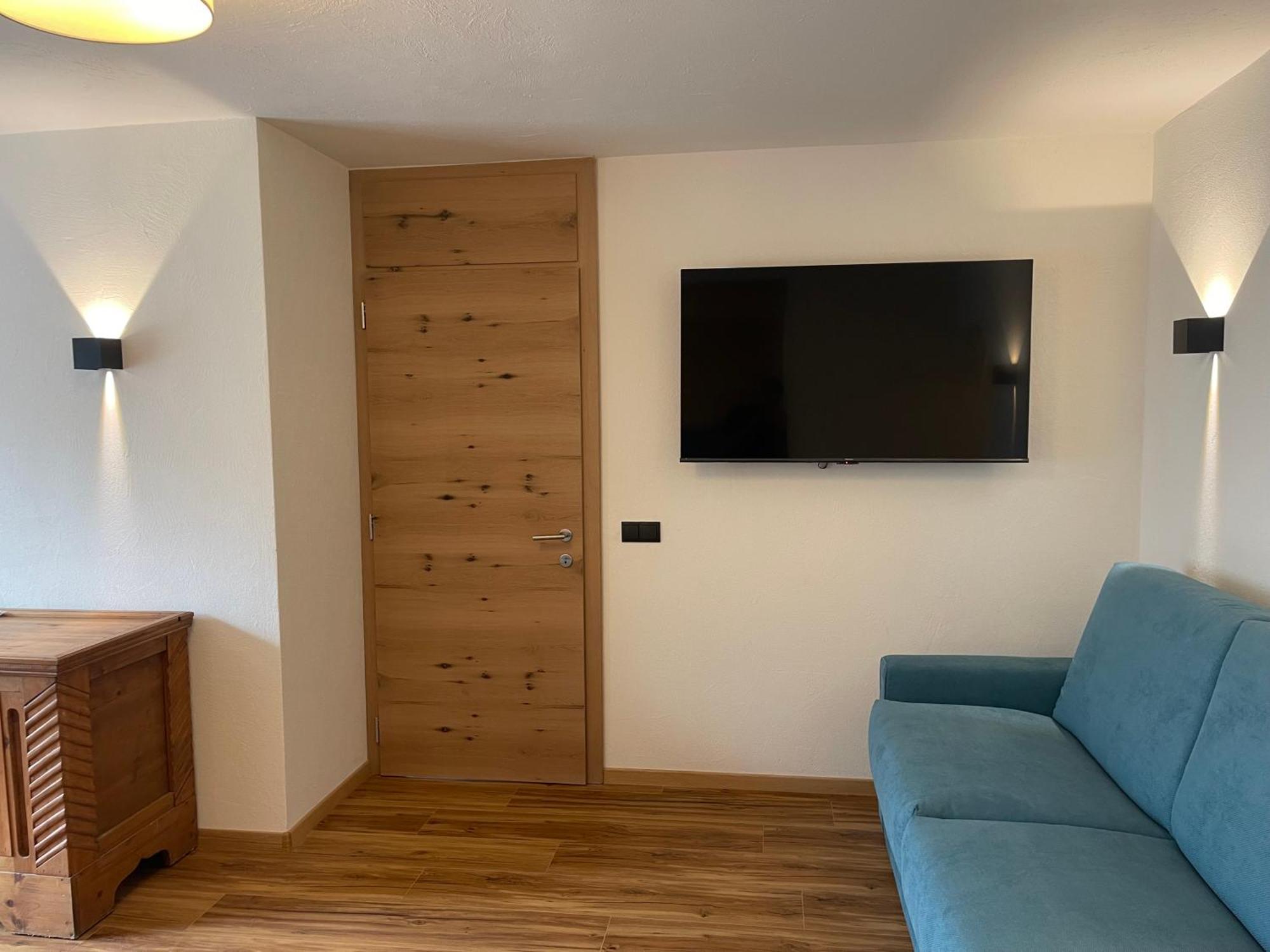Guesthouse Rungg Badia (South Tyrol) Eksteriør bilde
